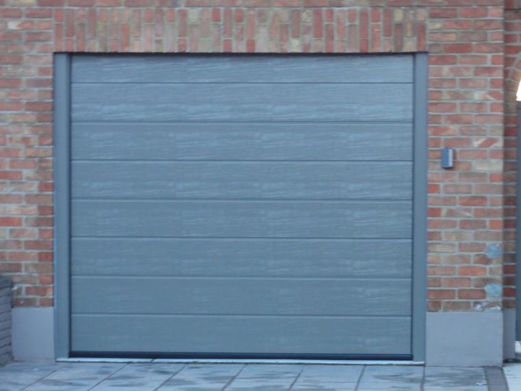 Hörmann - Klassieke garagepoort M-profilering Grijs, uit staal
