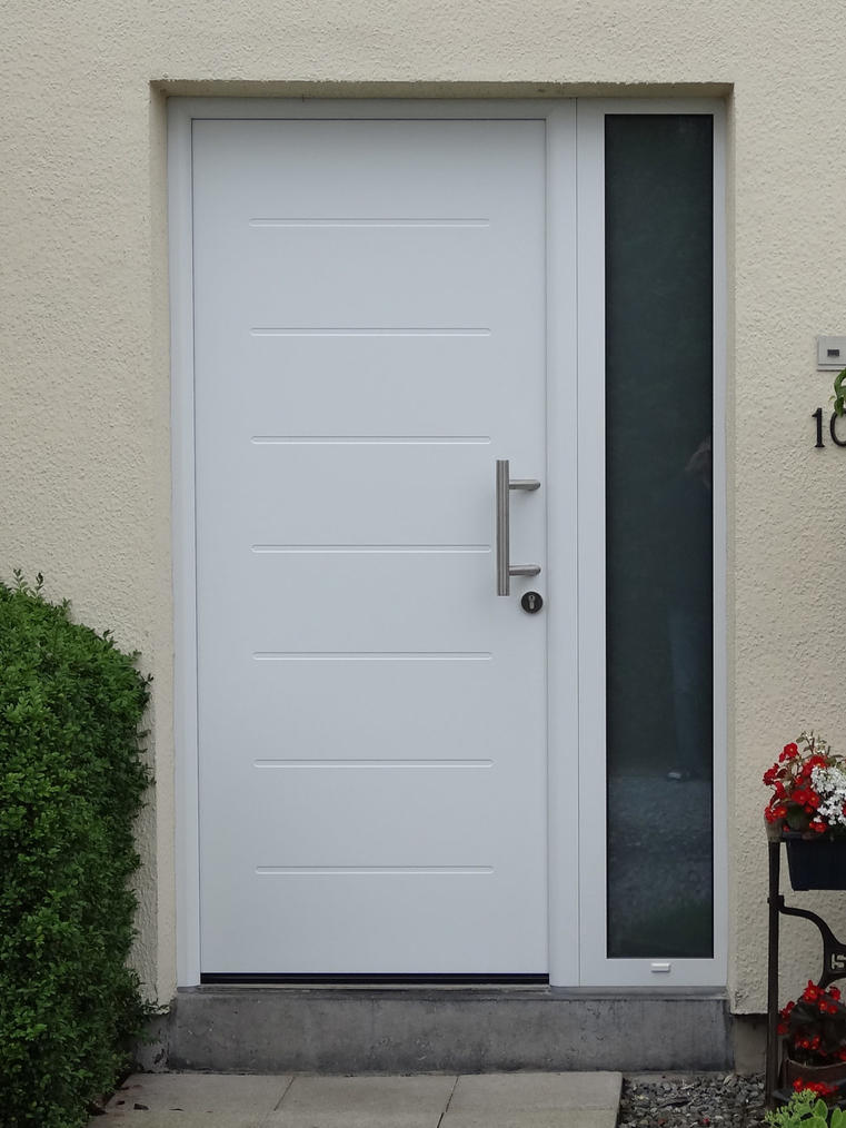 Hörmann - Moderne voordeur  Wit, uit aluminium