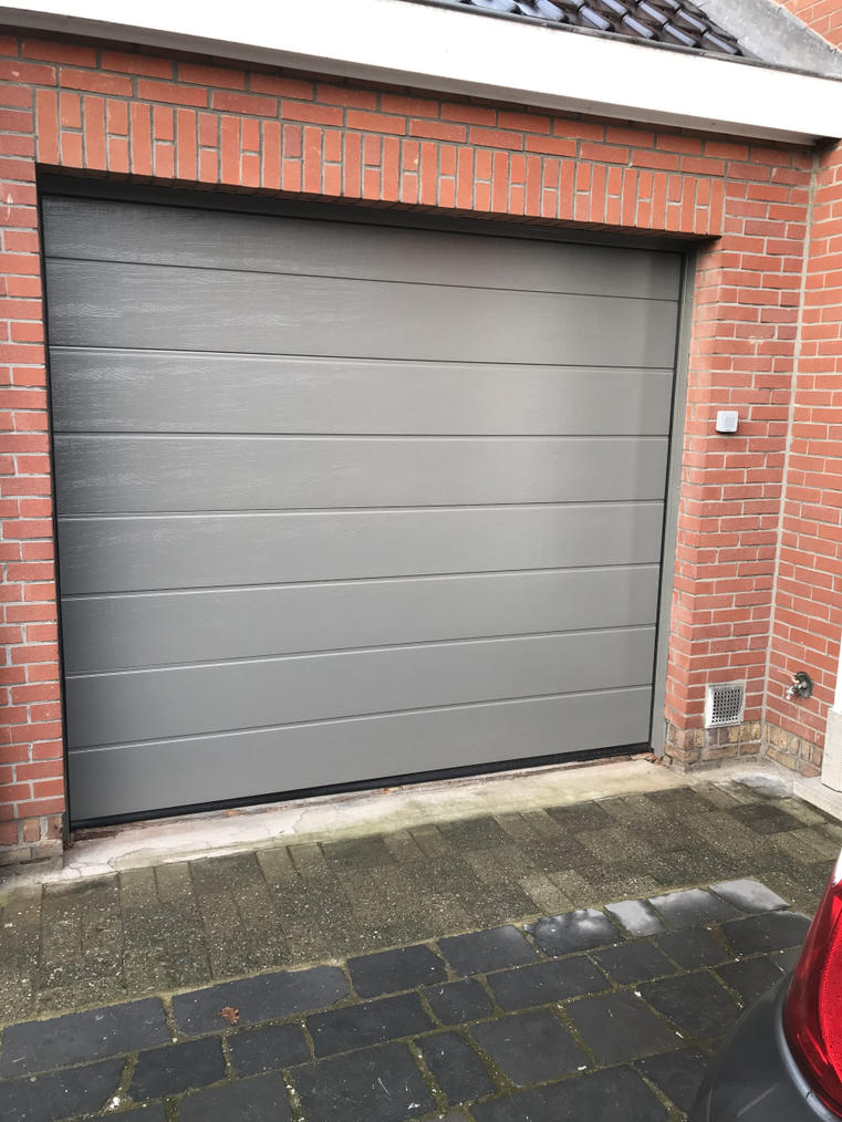 Hörmann - Klassieke garagepoort M-profilering Grijs, uit staal
