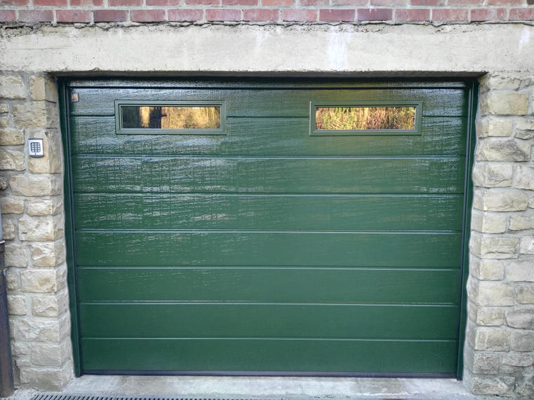 Hörmann - Porte de garage classique Rainures-M Vert, en acier