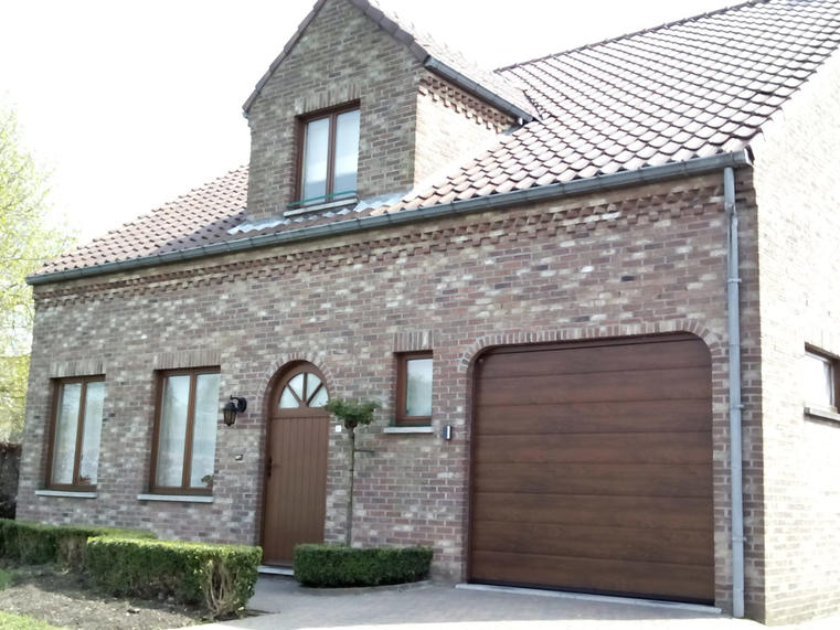 Hörmann - Klassieke garagepoort M-profilering Houtlook, uit staal