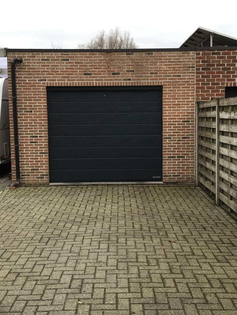 Hörmann - Porte de garage classique Rainures-M Noir, en acier