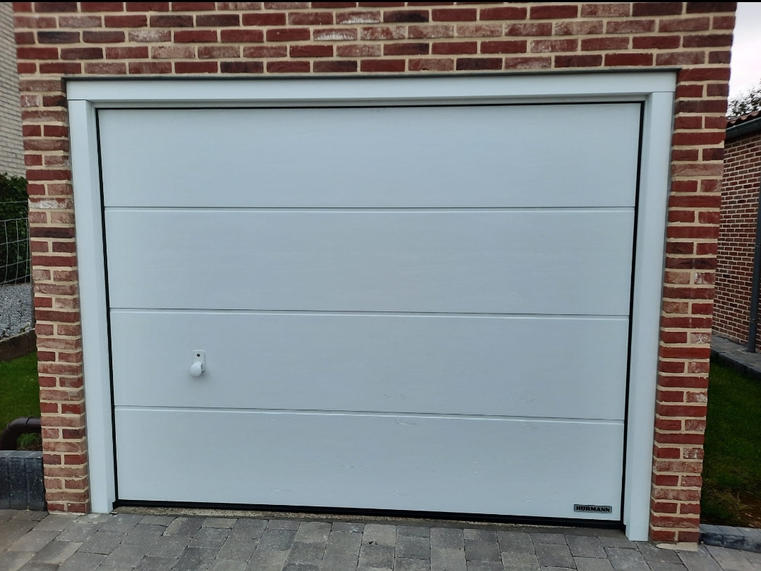 Hörmann - Klassieke garagepoort L-profilering Wit, uit staal