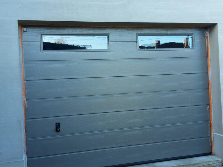 Hörmann - Klassieke garagepoort M-profilering Grijs, uit staal