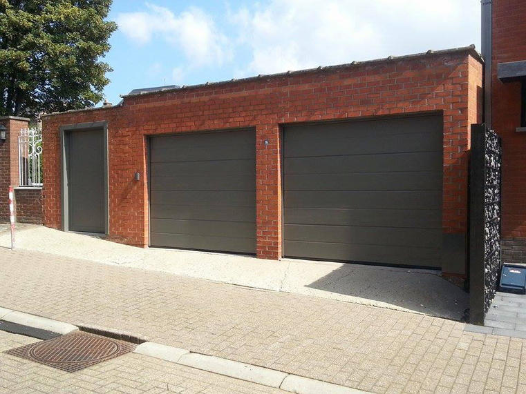 Hörmann - Klassieke garagepoort M-profilering Grijs, uit staal