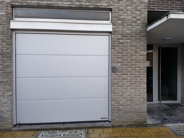 Hörmann - Klassieke garagepoort L-profilering Wit, uit staal