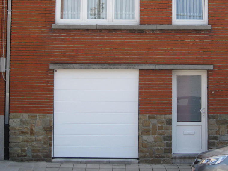 Hörmann - Klassieke garagepoort M-profilering Wit, uit staal
