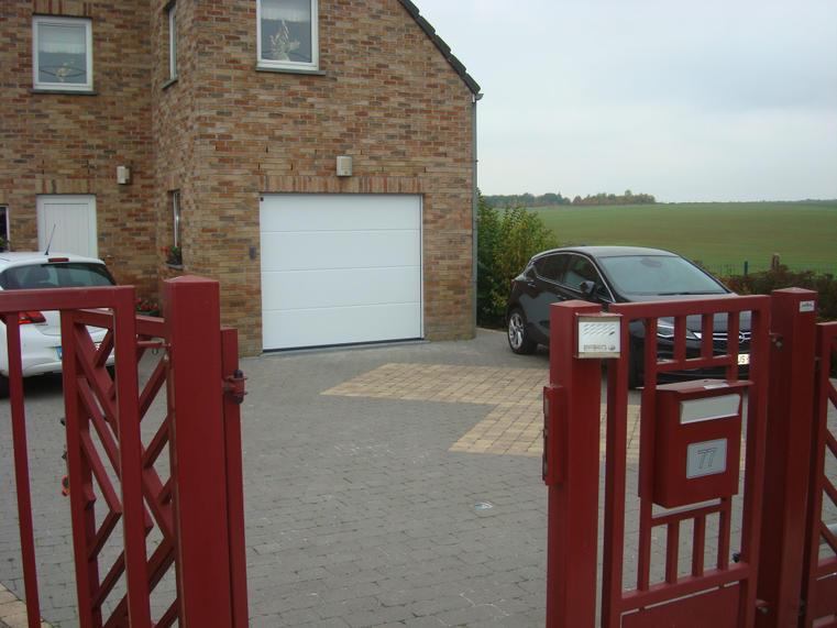 Hörmann - Klassieke garagepoort L-profilering Wit, uit staal