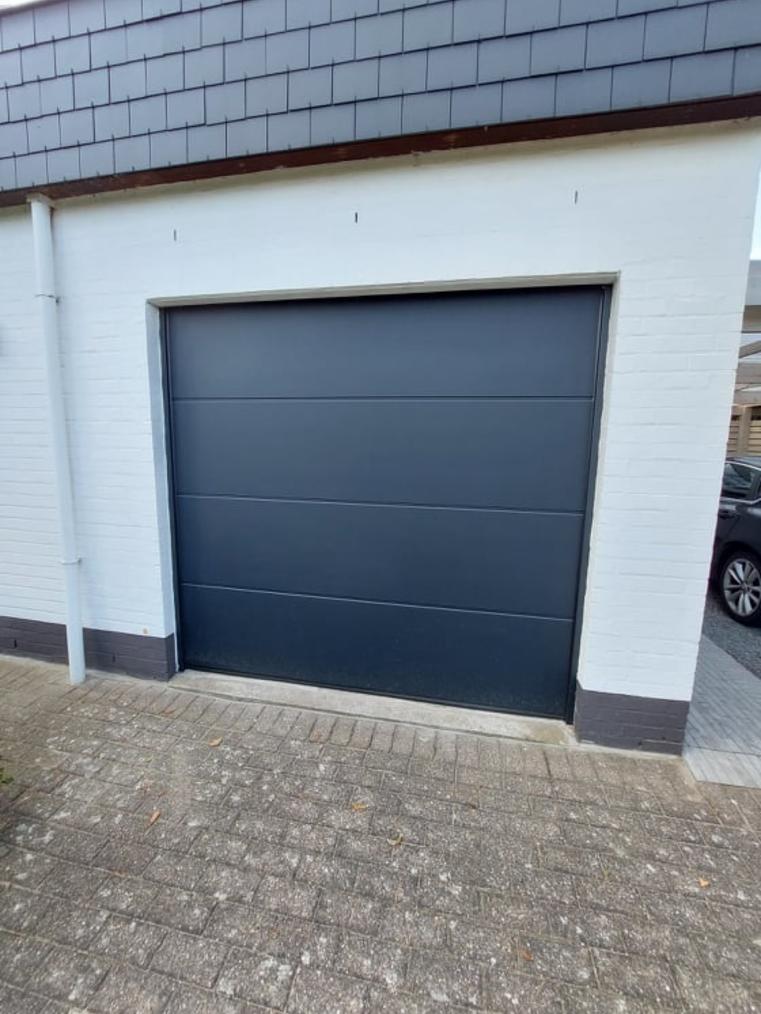 Hörmann - Klassieke garagepoort L-profilering Grijs, uit staal