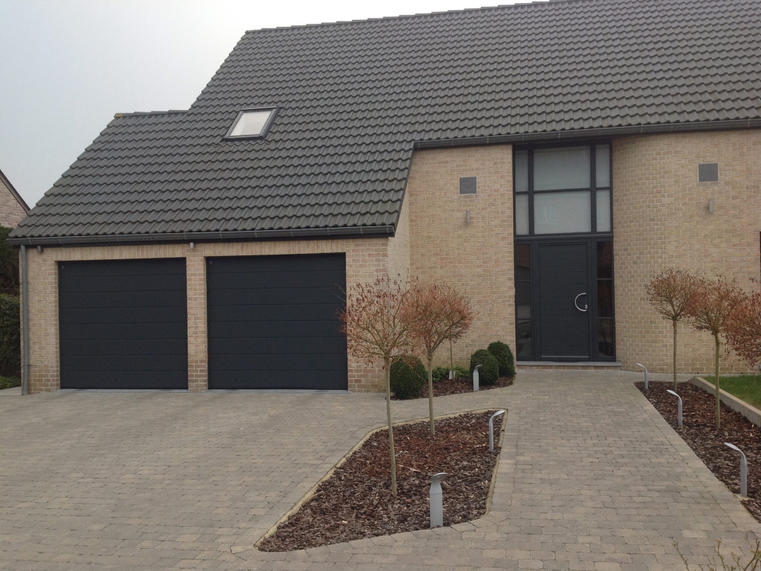 Hörmann - Klassieke garagepoort M-profilering Grijs, uit staal