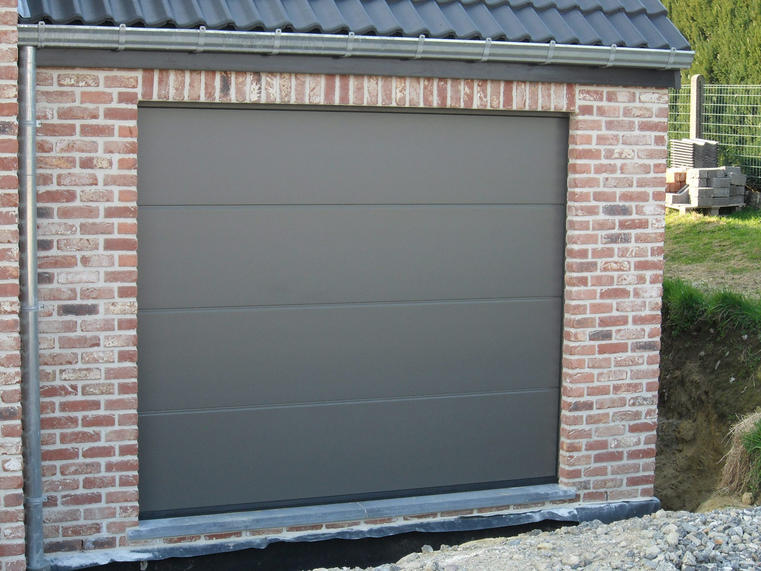 Hörmann - Klassieke garagepoort M-profilering Grijs, uit staal