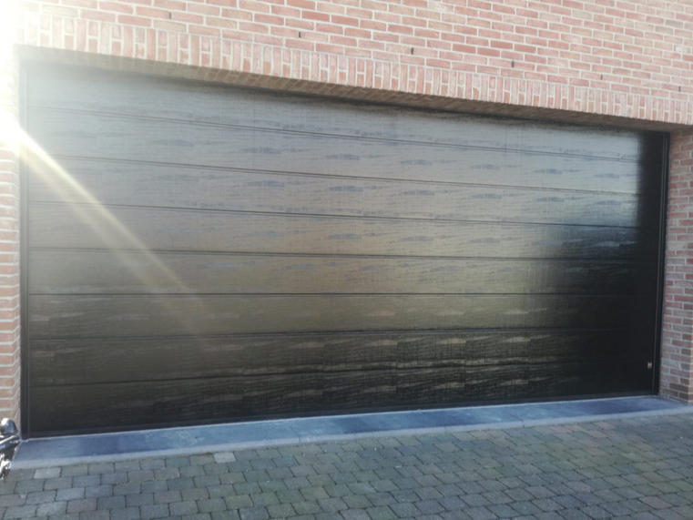 Hörmann - Porte de garage moderne Rainures-M Gris, en acier