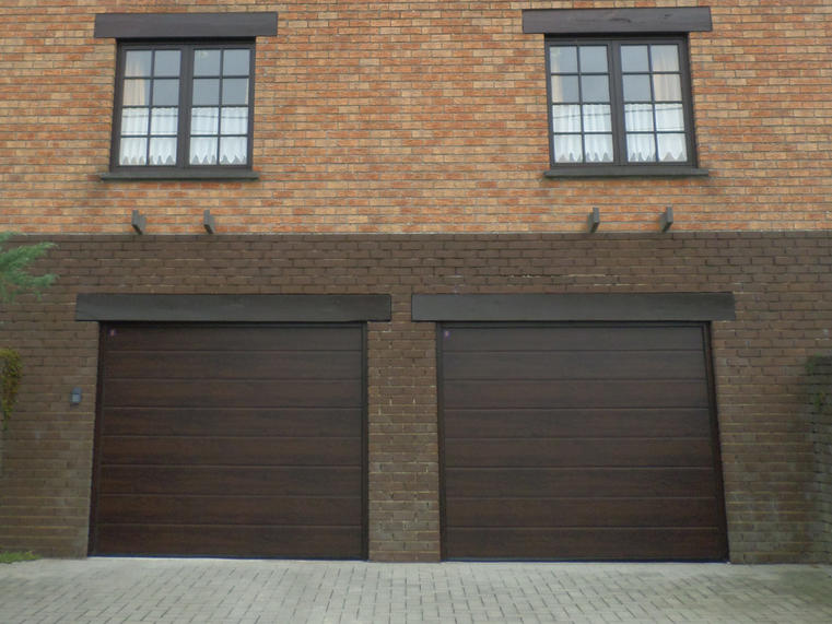 Hörmann - Klassieke garagepoort M-profilering Houtlook, uit staal