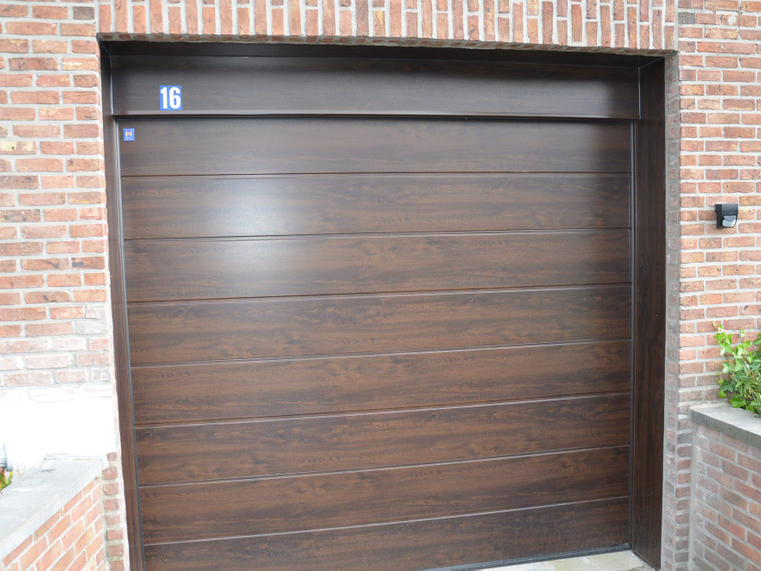 Hörmann - Klassieke garagepoort M-profilering Houtlook, uit staal