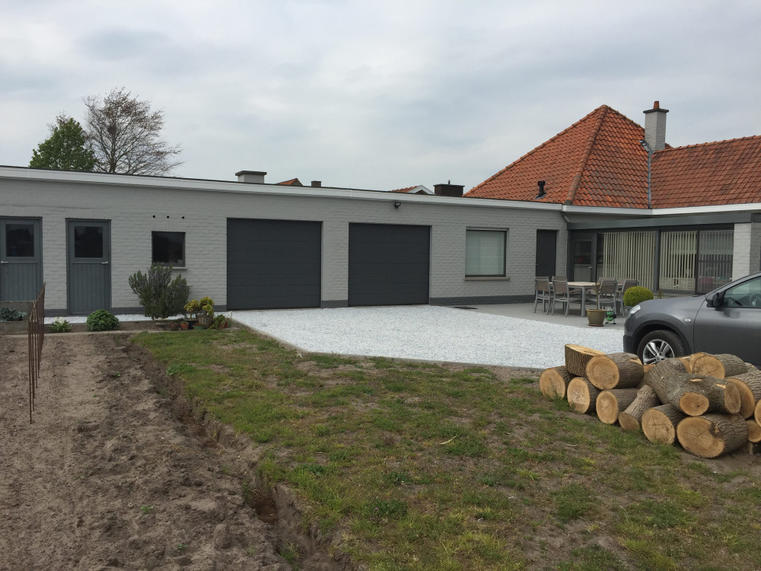 Hörmann - Klassieke garagepoort M-profilering Grijs, uit staal