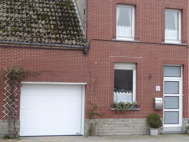 Hörmann - Klassieke garagepoort M-profilering Wit, uit staal