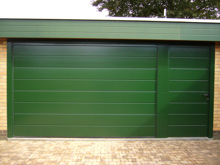 Hörmann - Porte de garage classique Rainures-M Vert, en aluminium
