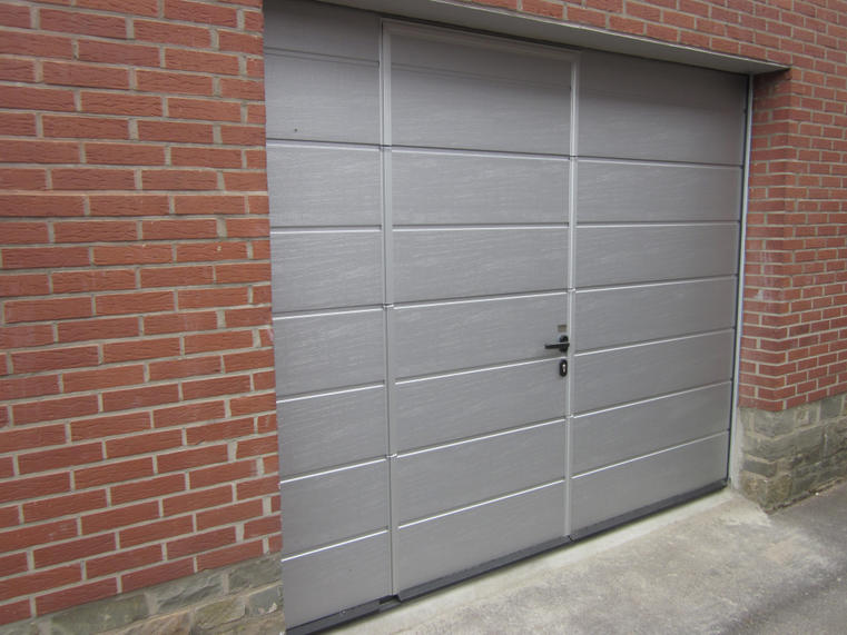 Hörmann - Klassieke garagepoort M-profilering Wit, uit staal