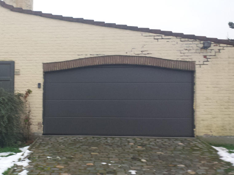 Hörmann - Klassieke garagepoort L-profilering Grijs, uit staal