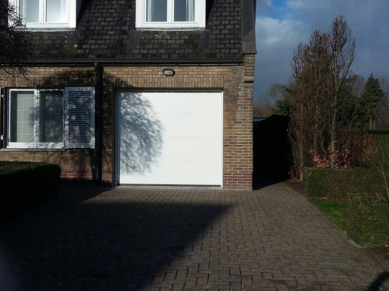 Hörmann - Klassieke garagepoort L-profilering Wit, uit staal