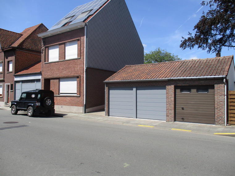 Hörmann - Klassieke garagepoort M-profilering Grijs, uit staal
