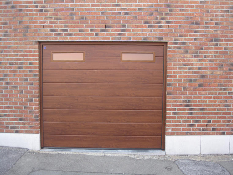Hörmann - Klassieke garagepoort M-profilering Houtlook, uit staal