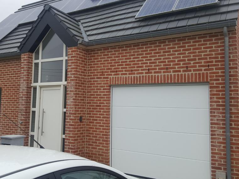 Hörmann - Klassieke garagepoort L-profilering Wit, uit staal