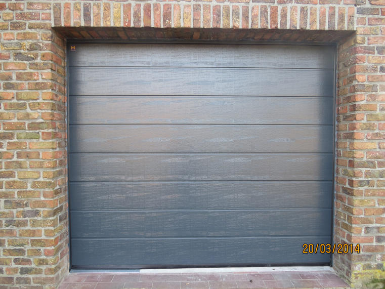 Hörmann - Klassieke garagepoort M-profilering Grijs, uit staal