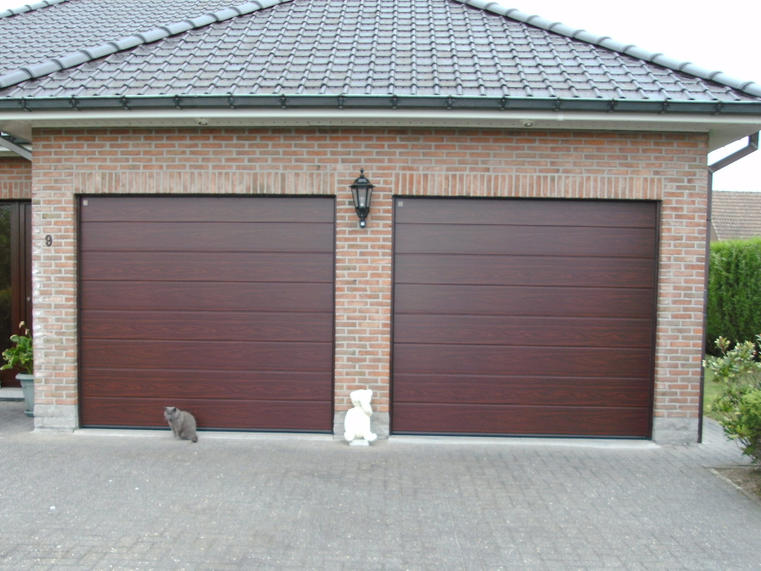 Hörmann - Klassieke garagepoort M-profilering Houtlook, uit staal