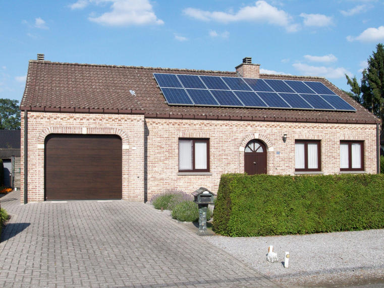 Hörmann - Klassieke garagepoort M-profilering Houtlook, uit staal