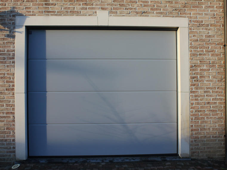 Hörmann - Klassieke garagepoort L-profilering Grijs, uit staal