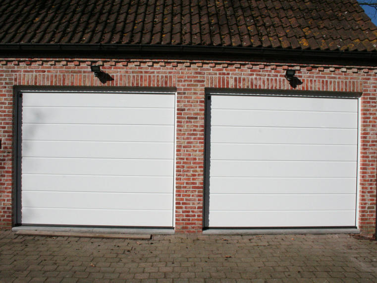 Hörmann - Klassieke garagepoort M-profilering Wit, uit staal
