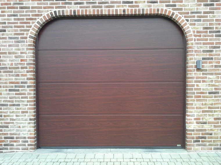 Hörmann - Klassieke garagepoort L-profilering Houtlook, uit staal