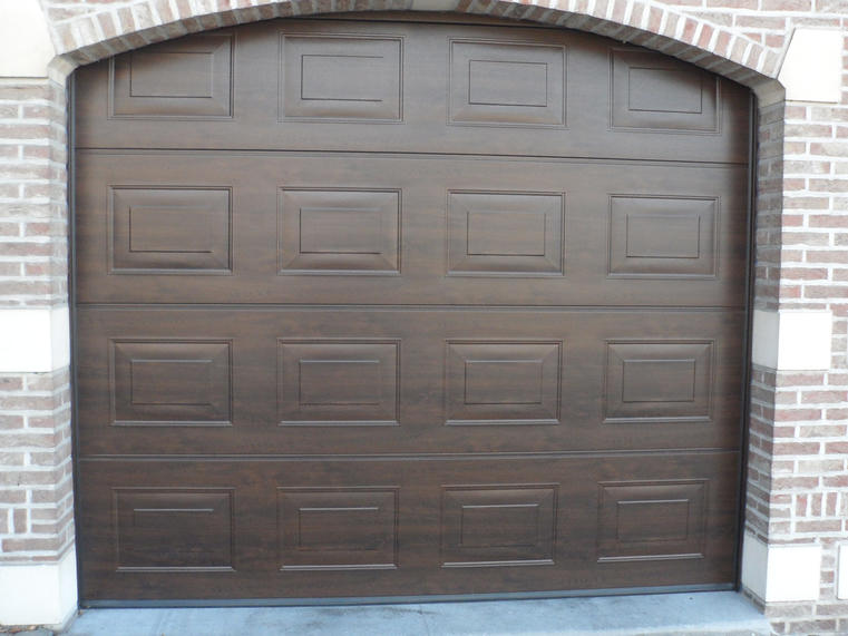 Hörmann - Klassieke garagepoort L-profilering Houtlook, uit staal