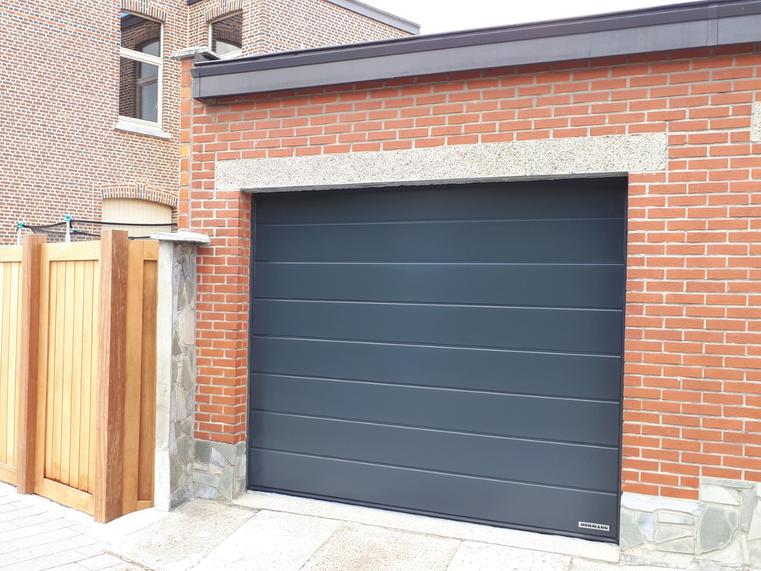 Hörmann - Klassieke garagepoort M-profilering Grijs, uit staal