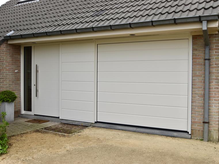 Hörmann - Moderne garagepoort M-profilering Wit, uit staal