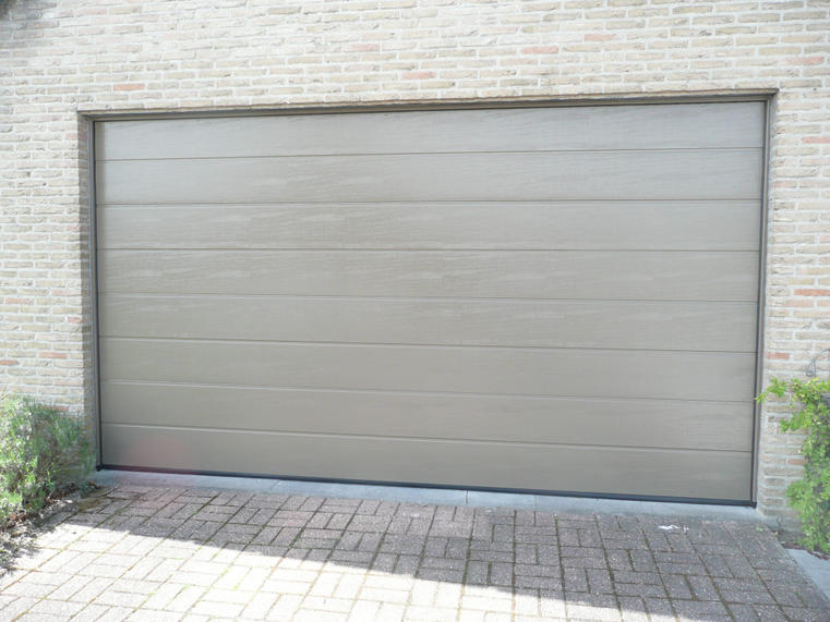 Hörmann - Porte de garage moderne Rainures-M Beige, en acier