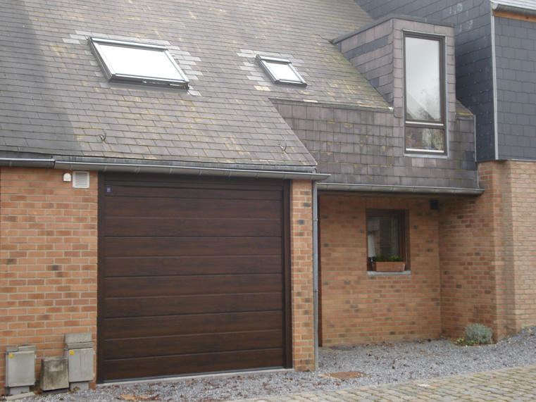 Hörmann - Klassieke garagepoort M-profilering Houtlook, uit staal