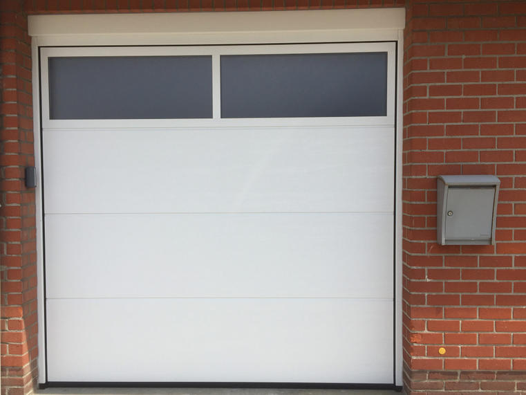 Hörmann - Klassieke garagepoort L-profilering Wit, uit staal