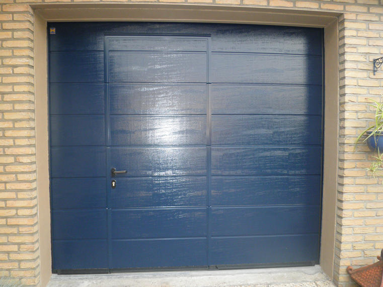 Hörmann - Klassieke garagepoort M-profilering Blauw, uit staal
