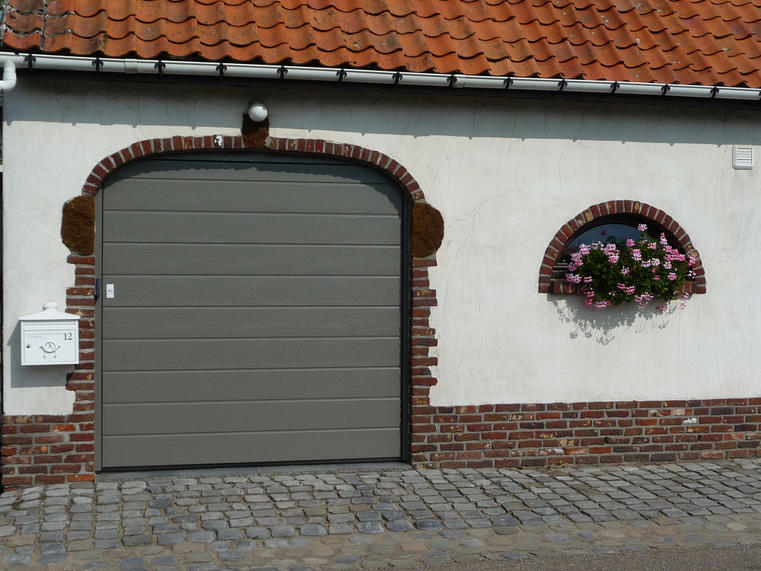 Hörmann - Landelijke garagepoort M-profilering Grijs, uit staal