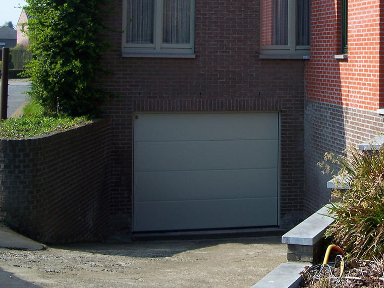 Hörmann - Klassieke garagepoort L-profilering Grijs, uit staal