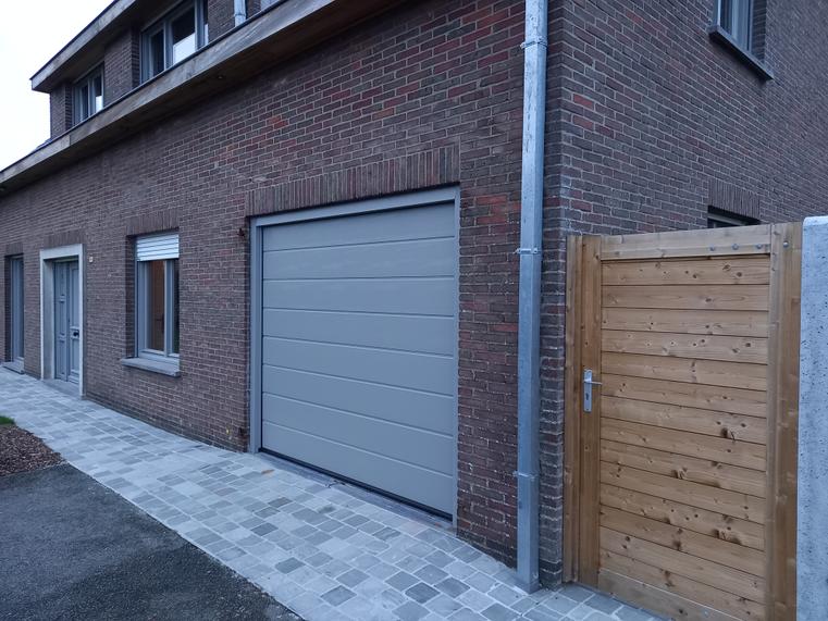 Hörmann - Klassieke garagepoort M-profilering Grijs, uit staal