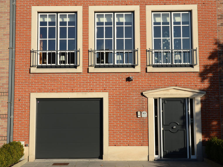Hörmann - Klassieke garagepoort L-profilering Grijs, uit staal