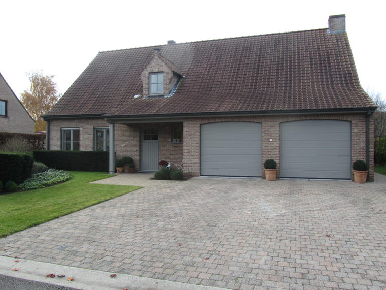 Hörmann - Klassieke garagepoort M-profilering Grijs, uit staal