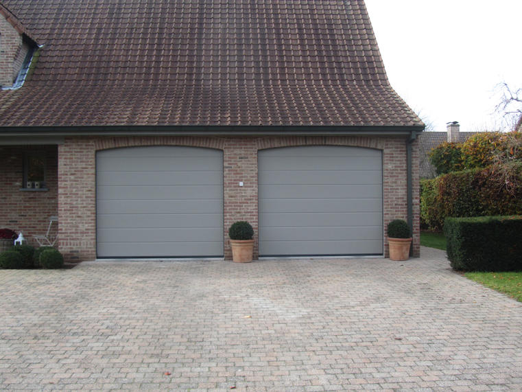 Hörmann - Klassieke garagepoort M-profilering Grijs, uit staal