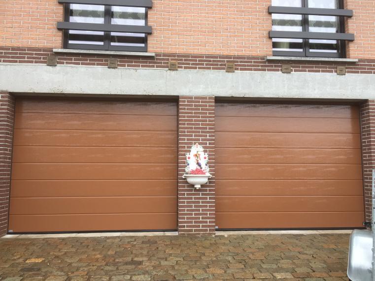 Hörmann - Klassieke garagepoort M-profilering Bruin, uit staal