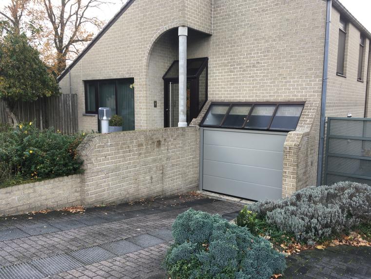 Hörmann - Moderne garagepoort L-profilering Grijs, uit staal
