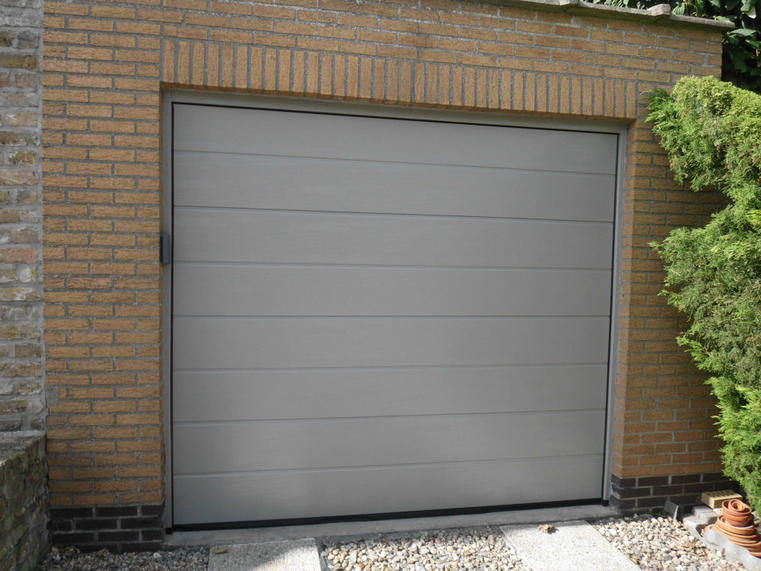 Hörmann - Porte de garage classique Rainures-M Gris, en aluminium