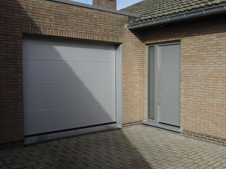 Hörmann - Klassieke garagepoort L-profilering Grijs, uit staal